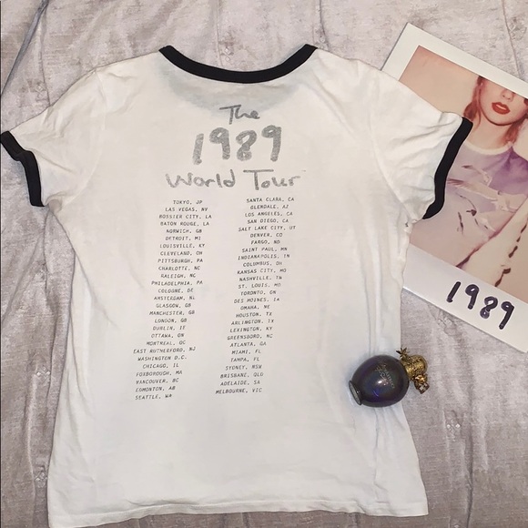 💓💓1989 Taylor Swift Shirt - Picture 2 of 3